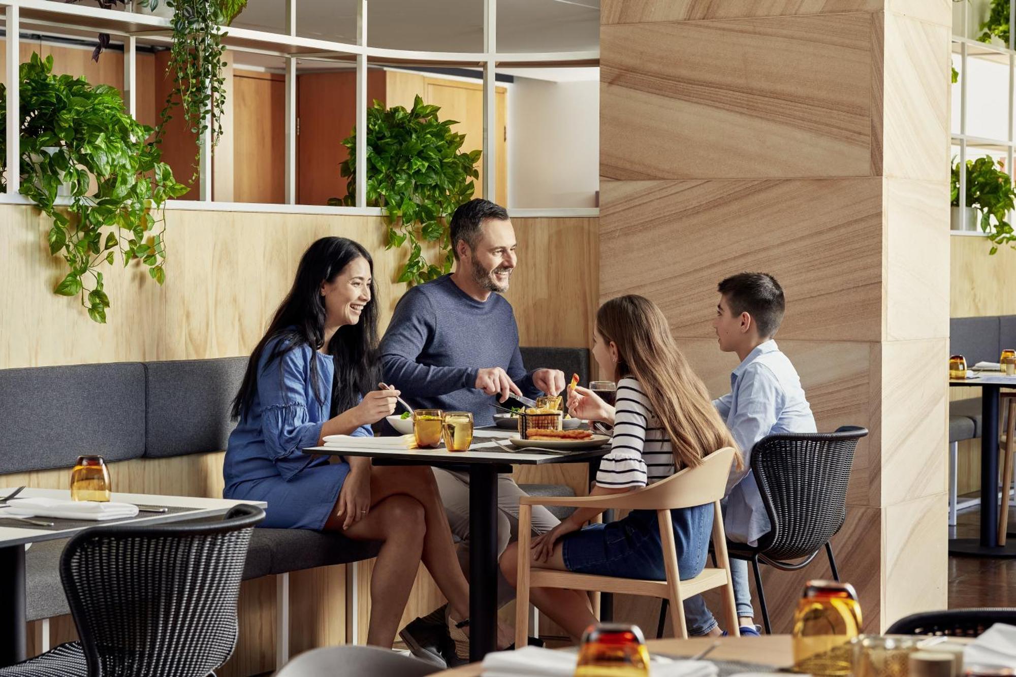Hotel Crowne Plaza Sydney Macquarie Park By Ihg Exterior foto